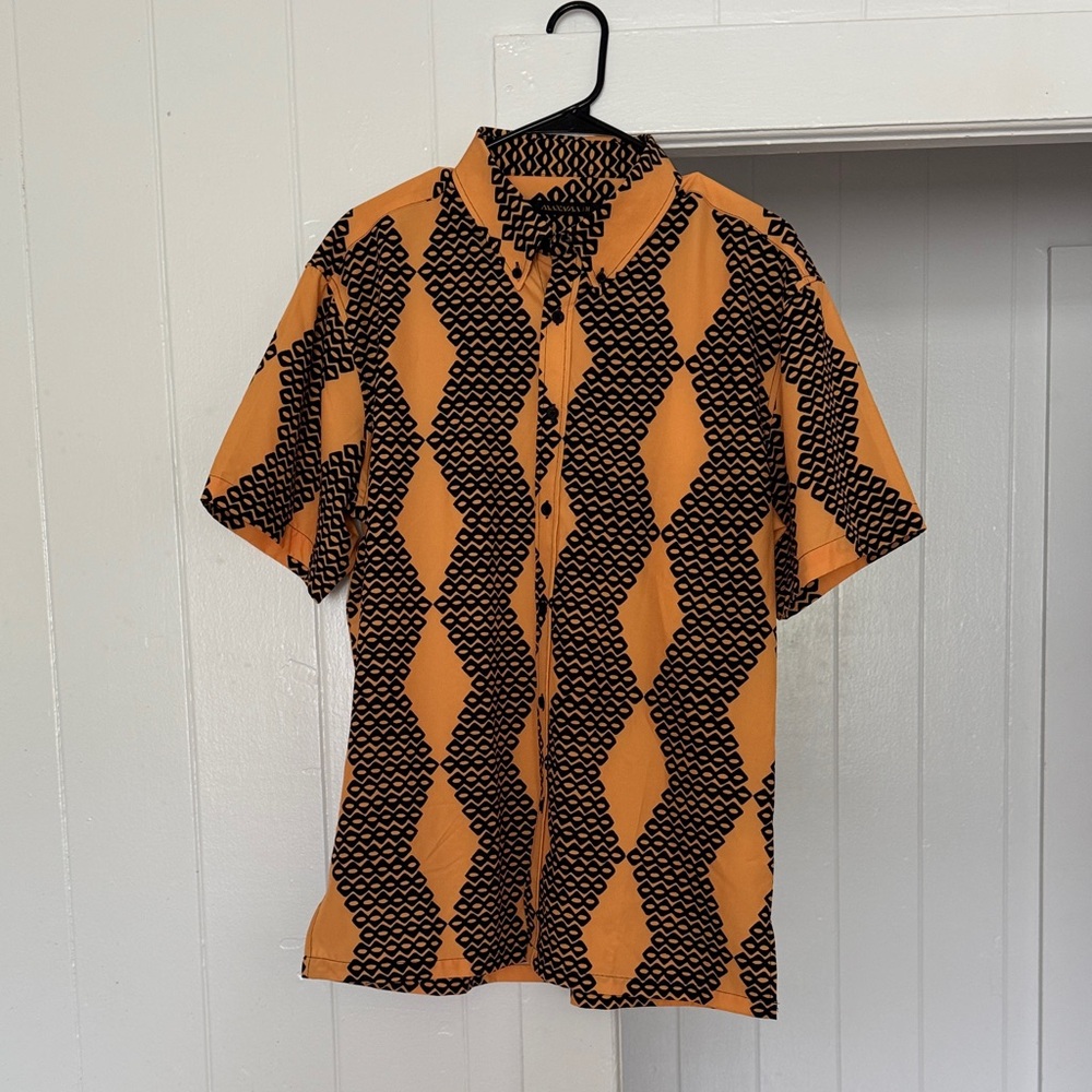 Manaola Orange and Black aloha shirt size medium. new without tags